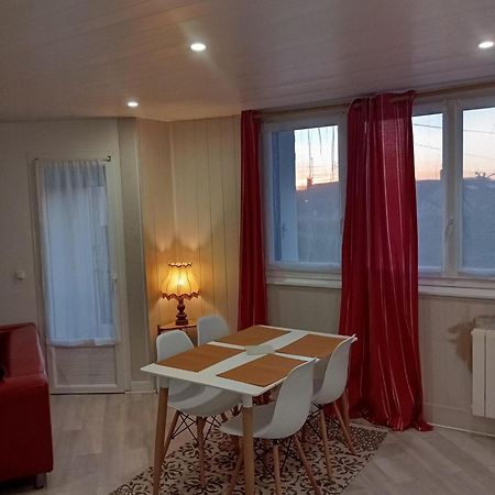 Appartement Confortable Dreux Exterior foto